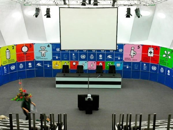 clickcomunicacion-stands-eventos-click-round-01